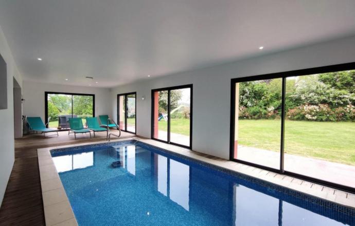 Maison Avec Piscine Interieure Privee Sans Vis A Vis Chauffee Toute L Annee Quiévrecourt Exteriér fotografie